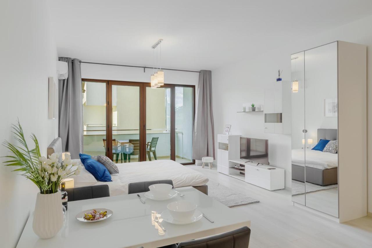Atlas Unirii: Upscale Flats In The Heart Of Bucharest! Eksteriør bilde