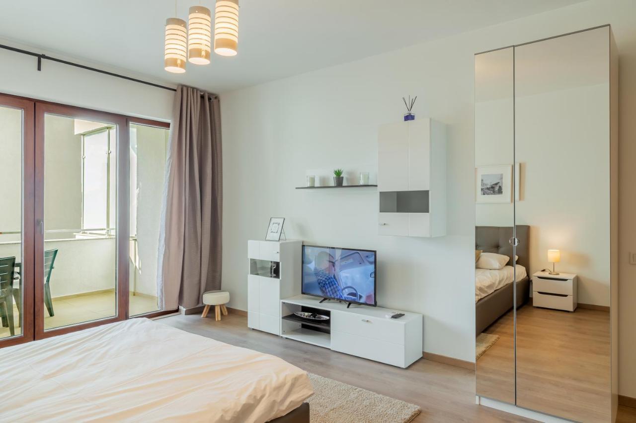 Atlas Unirii: Upscale Flats In The Heart Of Bucharest! Eksteriør bilde